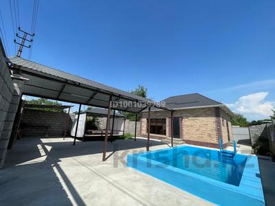 Дача · 3 комнаты · 50 м², жилой массив Кайнар Булак, Химиков 56 — Недалеко от остановки Дружба,пересечение с ул. Дружбы за 30 000 〒 в Шымкенте, Абайский р-н