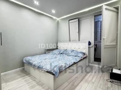 2-комнатная квартира · 40 м² · 1/9 этаж, мкр Аксай-1А, Мкр. Аксай 34 за 260 000 ₸ в Алматы, Ауэзовский р-н