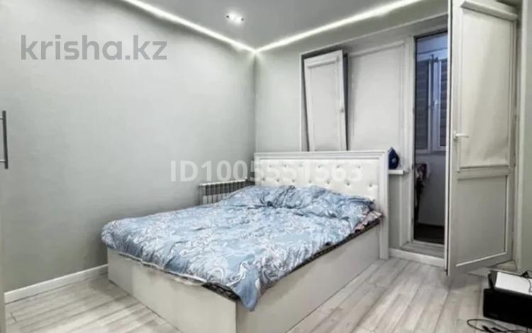 2-комнатная квартира · 40 м² · 1/9 этаж, мкр Аксай-1А, Мкр. Аксай 34 за 260 000 ₸ в Алматы, Ауэзовский р-н — фото 5