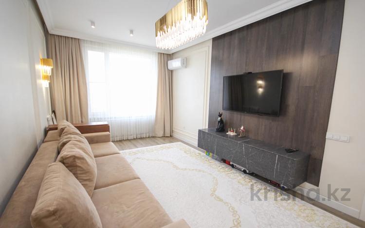 2-комнатная квартира, 65 м², 10 этаж, Тлендиева 133 — Сатпаева за 65 млн 〒 в Алматы — фото 11