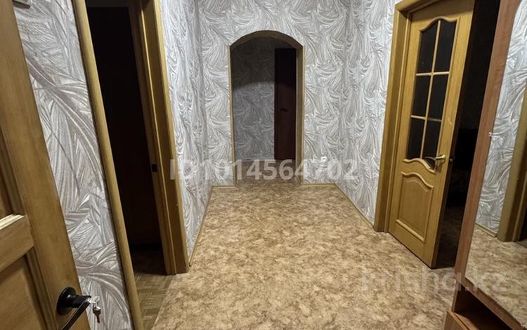 3-комнатная квартира · 80 м² · 2/3 этаж, Абая 30 за 350 000 ₸ в Астане, Алматы р-н — фото 2