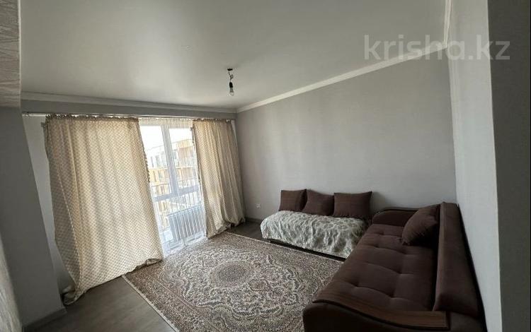 1-комнатная квартира, 40 м², 6/6 этаж помесячно, мкр Шугыла, Жунисова 2/13к32 — Алма сити