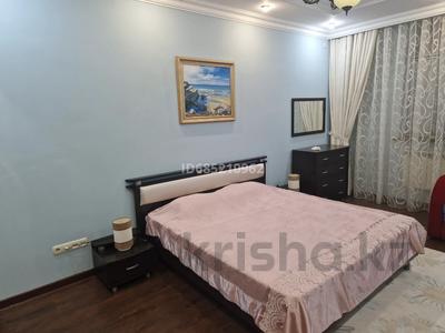 Аренда квартир в Мангистауской обл.: 3-комнатная квартира · 134 м² · 9/14 этаж, 17-й мкр, 17 мкрн 7 за 400 000 〒 3-комнатная квартира · 134 м² · 9/14 этаж, 17-й мкр, 17 мкрн 7 за 400 000 〒 в Актау