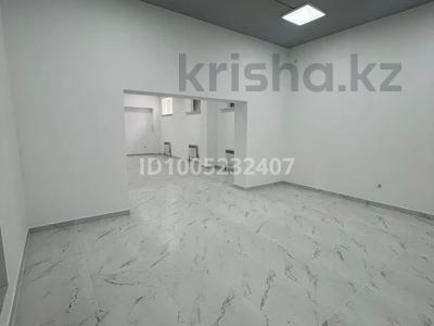 Свободное назначение, офисы, магазины и бутики, салоны красоты, медцентры и аптеки, кабинеты и рабочие места · 216 м² за ~ 1.1 млн 〒 в Актау, 19-й мкр