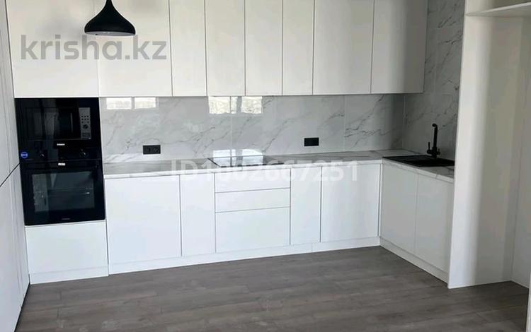 4-комнатная квартира · 103 м² · 14/21 этаж, Абая 160 — Станция метро Сайран за 80.2 млн ₸ в Алматы, Бостандыкский р-н — фото 2