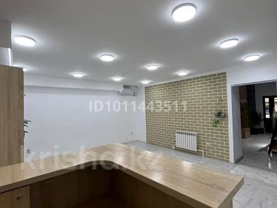 Свободное назначение · 50 м² за 350 000 ₸ в Атырау, мкр Авангард-3