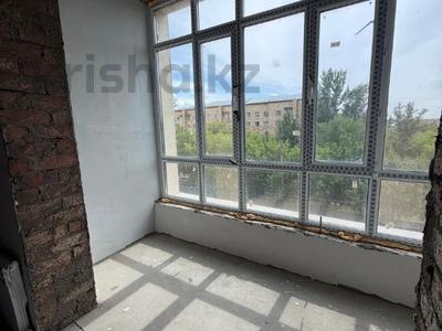 2-комнатная квартира · 64 м² · 3/5 этаж, мкр Юго-Восток, Рыскулова за 26.9 млн ₸ в Караганде, Казыбек би р-н