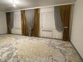 Отдельный дом · 3 комнаты · 180 м² · 10 сот., Абылхайырхан 4 — Возле школы, проезжая его, сразу на лево, и первый дом справа за 17.5 млн ₸ в Сарыжаре
