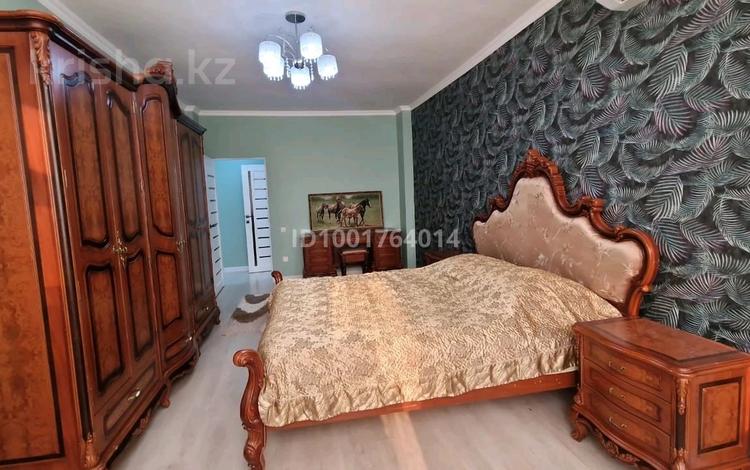 2-бөлмелі пәтер · 65 м² · 8/9 қабат, мкр Ардагер, Каныш Сатпаева 5 Б — Находится возле Магдонольса бывшего . Возле Академии ТРЦ все рядом, бағасы: 15 000 〒 в Атырау — фото 18