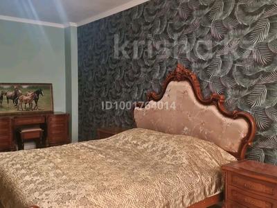 2-комнатная квартира · 65 м² · 8/9 этаж, мкр Ардагер, Каныш Сатпаева 5 Б — Находится возле Магдонольса бывшего . Возле Академии ТРЦ все рядом за 16 000 ₸ в Атырау