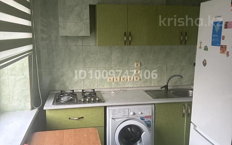 2-бөлмелі пәтер · 40 м² · 4/4 қабат, Ауэзова 175А — Ауэзоаа Габдулина, бағасы: 300 000 ₸ в Алматы, Бостандыкский р-н — фото 2
