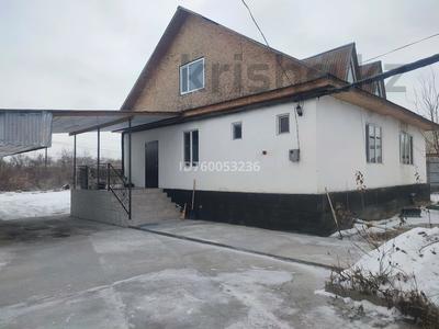 Продажа домов и дачи в Жетысу обл.: Отдельный дом · 5 комнат · 100 м² · 10 сот., Айтыкова 26/1ж — Район Бумера за 45 млн 〒 Отдельный дом · 5 комнат · 100 м² · 10 сот., Айтыкова 26/1ж — Район Бумера за 45 млн 〒 в Талдыкоргане