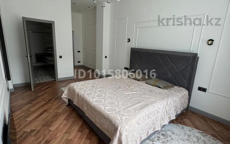 2-комнатная квартира · 70 м² · 2/10 этаж, Гагарина 244 за 500 000 ₸ в Алматы, Бостандыкский р-н — фото 2