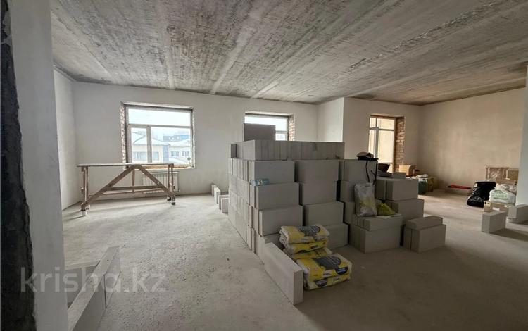 2-комнатная квартира · 74 м² · 2/6 этаж, мкр Юго-Восток, Орбита-1 — СШ№86, сквер Ледовый дворец, остановка Карагандинец, авторынок, средняя школа №59, Средняя школа №86, Парк Победы "Орбита" за 34 млн ₸ в Караганде, Казыбек би р-н — фото 2