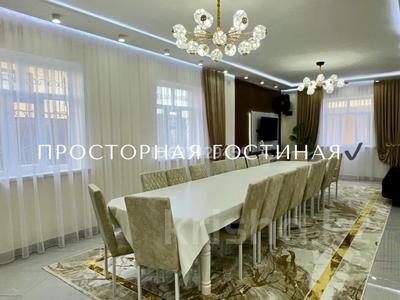 Жеке үй · 10 бөлме · 400 м² · 12 жүзд., Макатаева 10 — Саумалы, бағасы: 105 млн ₸ в 