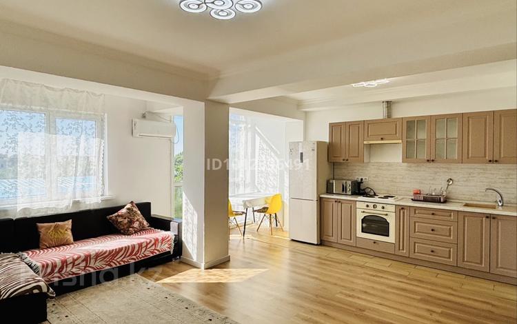 2-комнатная квартира · 65 м² · 6/9 этаж, мкр Айнабулак-2 85а — Паладина за 22 000 ₸ в Алматы, Жетысуский р-н — фото 8