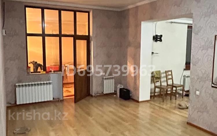Отдельный дом · 6 комнат · 200 м² · 7 сот., Самал-2 Байтурсынов-Дендропарк — Дендропарк за 350 000 ₸ в Шымкенте, Туран р-н — фото 4
