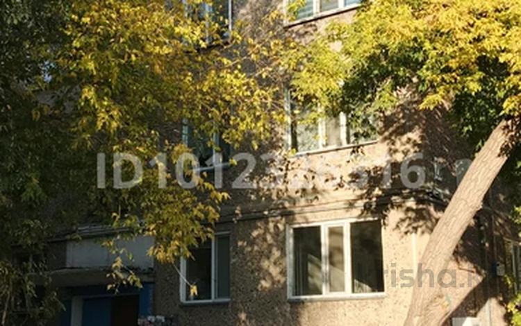 1-бөлмелі пәтер · 29 м² · 4/5 қабат, Пришахтинск, Металлистов 28 — Поликлиника, бағасы: 10 млн ₸ в Караганде, Алихана Бокейханова р-н — фото 2