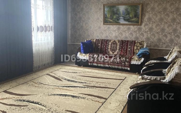 Отдельный дом · 4 комнаты · 100 м² · 5 сот., Ынтымак 12 за 15 млн 〒 в Щучинске — фото 2