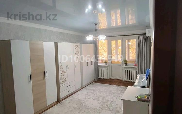 3-бөлмелі пәтер · 59 м² · 4/4 қабат, мкр №1 59 — Алтынсарина Правды, бағасы: 40 млн ₸ в Алматы, Ауэзовский р-н — фото 2