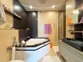 4-комнатная квартира · 175 м² · 13/18 этаж, мкр Самал-2, Проспект Достык 97 — Проспект Аль-Фараби за 165 млн ₸ в Алматы, Медеуский р-н — фото 35