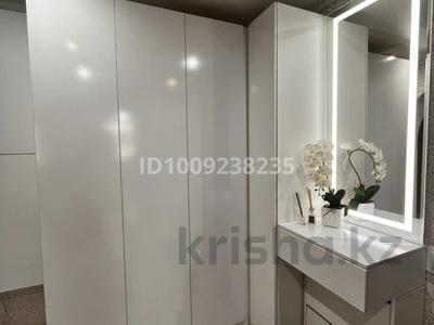 3-бөлмелі пәтер · 69 м² · 1/2 қабат, Кенена Азербаева 4 — Школа 53, бағасы: 13.6 млн 〒 в Актобе, жилой массив Жилянка