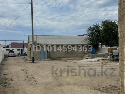 Жеке үй · 7 бөлме · 180 м² · 15 жүзд., Үштерек 30/1 — 17км Орталық, бағасы: 15 млн ₸ в 