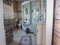 7-бөлмелі пәтер · 230 м² · 15/16 қабат, 15-й мкр 69, бағасы: 155 млн ₸ в Актау — фото 49