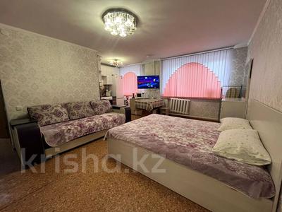 1-комнатная квартира · 33 м² · 2/5 этаж, Шакарима 75 — 12 месяцев, 37 школа, Триумф за 180 000 ₸ в Семее