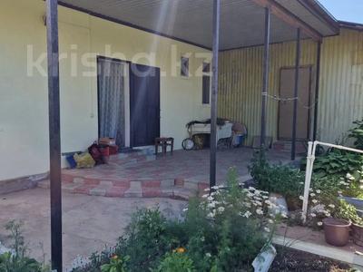 Отдельный дом · 2 комнаты · 72.2 м² · 6 сот., Березка 145 за 20 млн ₸ в Уральске