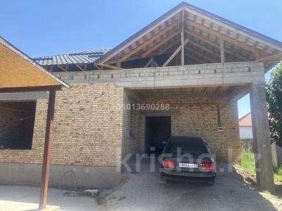 Отдельный дом · 4 комнаты · 120 м² · 8 сот., мкр Достык , Достық ш/а — Жайсаң көшесі 134 үй за 65 млн ₸ в Шымкенте, Абайский р-н