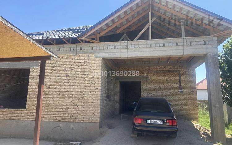 Отдельный дом · 4 комнаты · 120 м² · 8 сот., мкр Достык , Достық ш/а — Жайсаң көшесі 134 үй за 65 млн ₸ в Шымкенте, Абайский р-н — фото 2