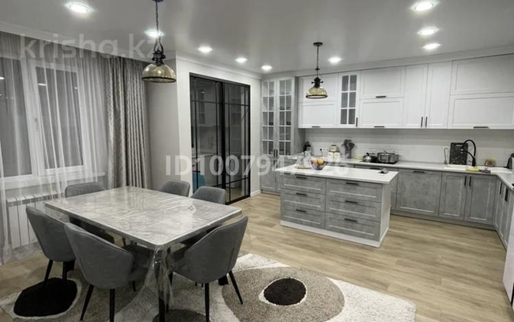 3-бөлмелі пәтер · 130 м² · 7/9 қабат, Аскарова Асанбая 21, бағасы: 107 млн ₸ в Алматы, Наурызбайский р-н — фото 2