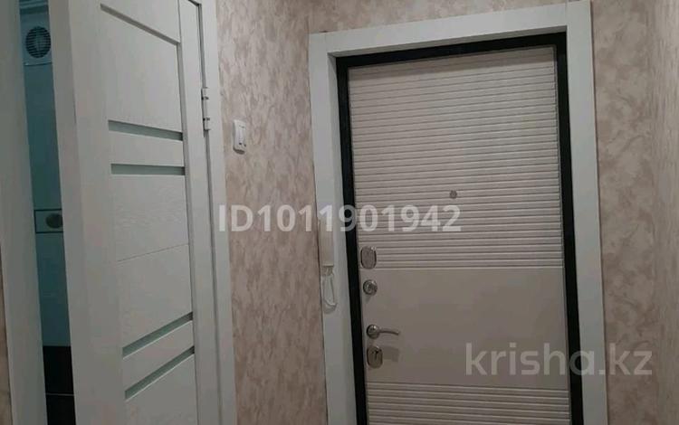 3-комнатная квартира · 58.8 м² · 2/5 этаж, Ауэзова 69 за 19 млн ₸ в Аксу — фото 2