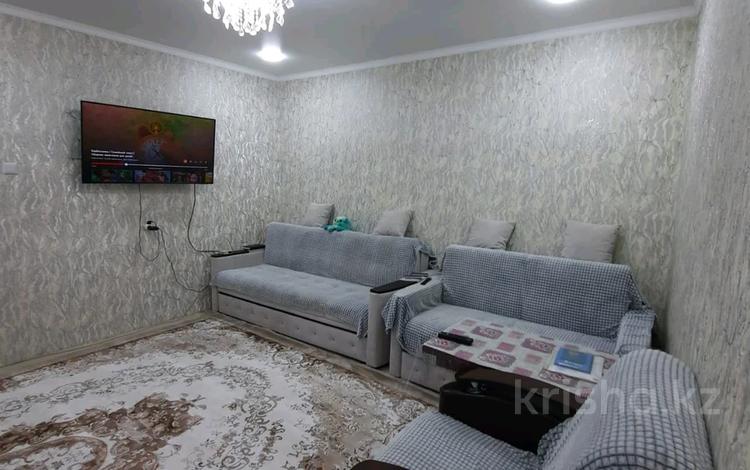 Отдельный дом • 3 комнаты • 57 м² • 10 сот., Железнодорожная 28 за 22 млн 〒 в Жезказгане — фото 2
