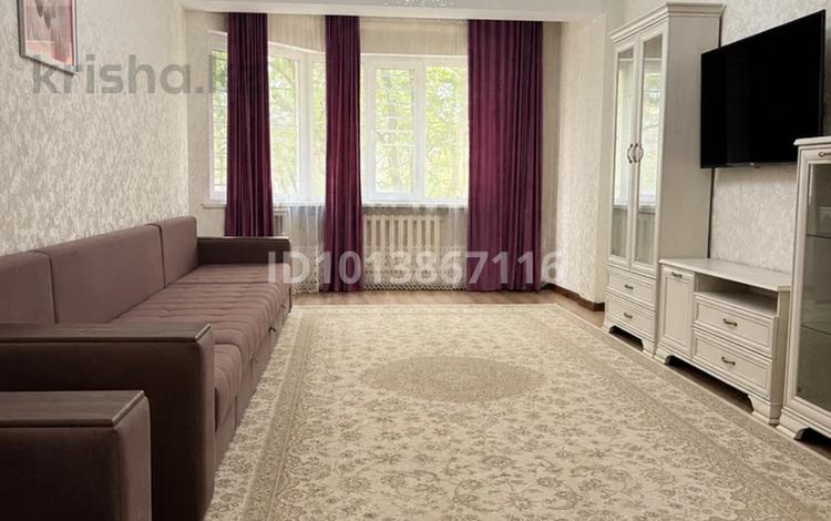 3-комнатная квартира · 110 м² · 2/8 этаж, Микрорайон Алтын Ауыл за 400 000 ₸ в Каскелене — фото 2