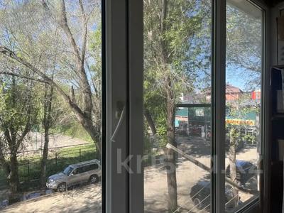2-бөлмелі пәтер · 40 м² · 2/5 қабат, Сатпаева пр-т 12/3, бағасы: 18 млн ₸ в Усть-Каменогорске
