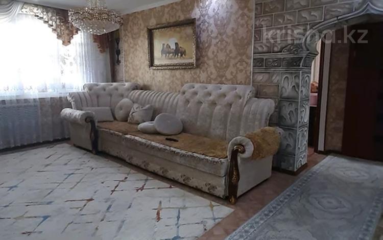 5-комнатная квартира, 83 м², 3/5 этаж, Мущелтой за 45 млн 〒 в Талдыкоргане — фото 2
