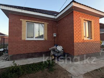Отдельный дом · 3 комнаты · 80 м² · , Жулдыз 1 за 22.8 млн ₸ в Уральске