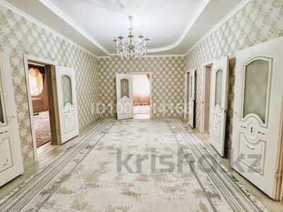 Жеке үй · 7 бөлме · 200 м² · 200 жүзд., АТП Қалнияз акын 35, бағасы: 20 млн ₸ в Жанаозен