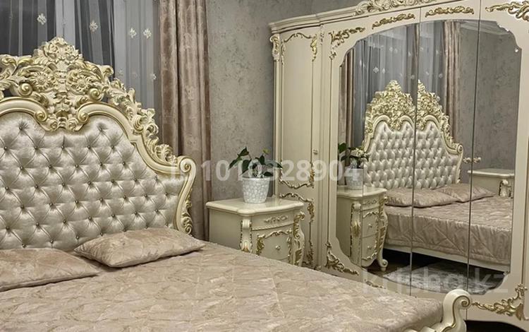 4-бөлмелі пәтер · 132 м², мкр Кунгей 2 — Танхаус Кунгей 2 уровня, бағасы: 62 млн ₸ в Караганде, Казыбек би р-н — фото 2