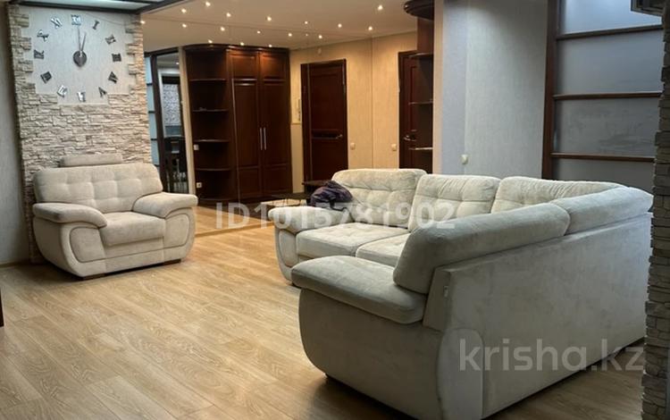 3-комнатная квартира · 110 м² · 4/10 этаж, Сатпаева 36/1 — Клиника Болатова,ЦОН,24 школа за 450 000 ₸ в Усть-Каменогорске — фото 2