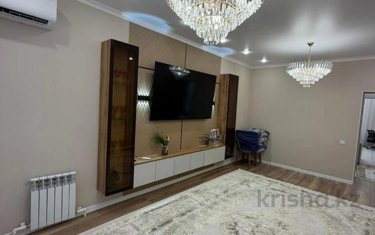 3-бөлмелі пәтер · 95.3 м² · 3/5 қабат, Алтын орда ш/а., Саздинское лесничество, бағасы: 44 млн ₸ в Актобе, мкр. Алтын орда — фото 3