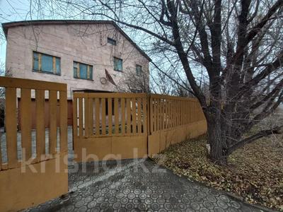 Отдельный дом • 6 комнат • 188 м² • 18 сот., Клочкова 43/1 за 45 млн 〒 в Темиртау