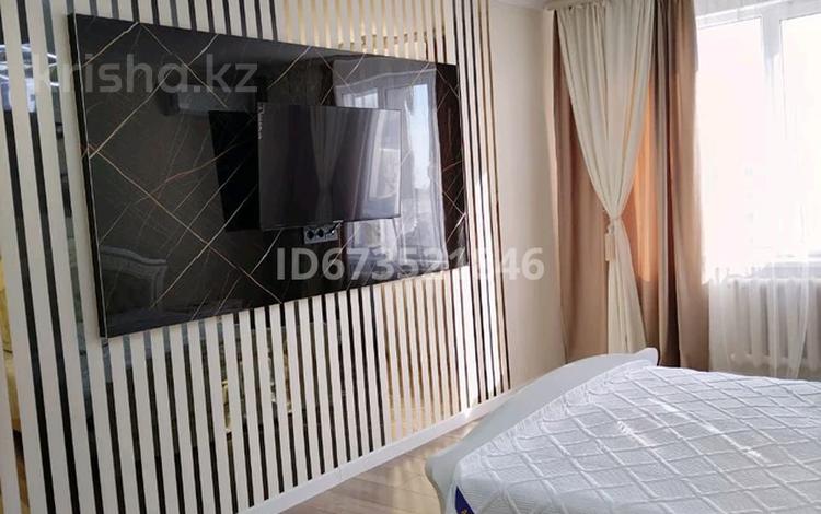 1-комнатная квартира · 42 м² · 7/7 этаж, 7 мкр 18 — Балапанова- астана за 15 000 〒 в Талдыкоргане — фото 17