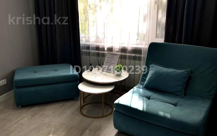 2-комнатная квартира · 52 м² · 1/5 этаж, мкр Новый Город, Ул.Алиханова 24/1 — Район вечного Огня, Banka Bar. Областная клиническая больница за 17 000 ₸ в Караганде, Казыбек би р-н — фото 2