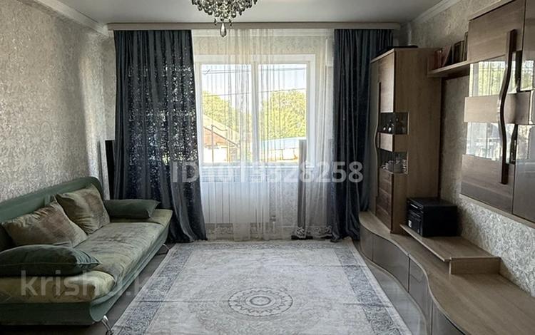 3-бөлмелі пәтер · 60 м² · 2/5 қабат, Жамбыл 74, бағасы: 8.5 млн ₸ в Кандыагаш — фото 2
