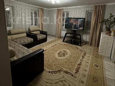 Жеке үй · 4 бөлме · 77 м² · 7 жүзд., Абен Омиралы 20, бағасы: 39 млн ₸ в Каскелене