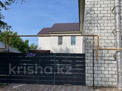 Отдельный дом · 8 комнат · 350 м² · 6 сот., Тайманов за 80 млн 〒 в Уральске