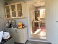 Отдельный дом · 3 комнаты · 80 м² · 8 сот., мкр Северо-Запад 1047 за 180 000 ₸ в Шымкенте, Абайский р-н — фото 6
